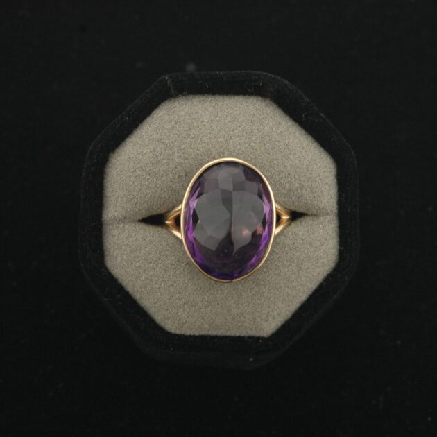 6.5-Carat Amethyst and Gold Statement Cocktail Ring