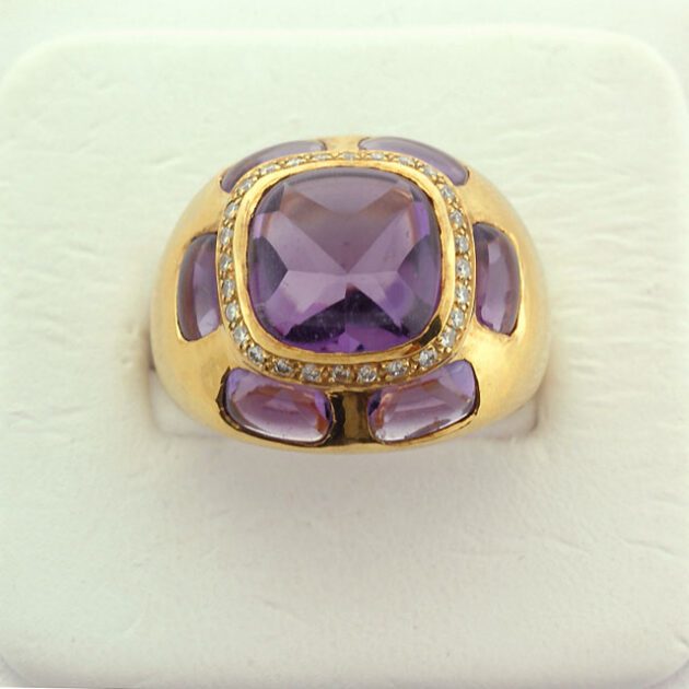 Amethyst and Diamond 18k Yellow Gold Cocktail Ring