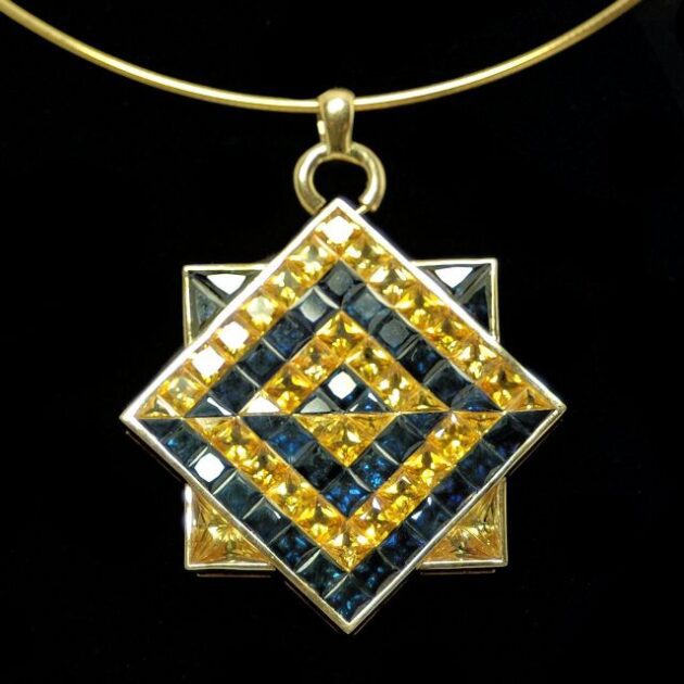 Universal Balance Pendant