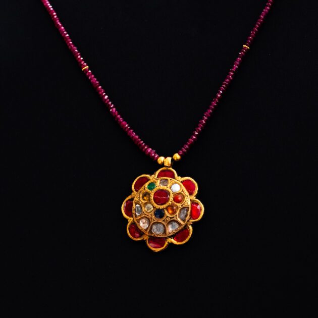 18K Yellow Gold Navaratna Pendant Ruby Necklace