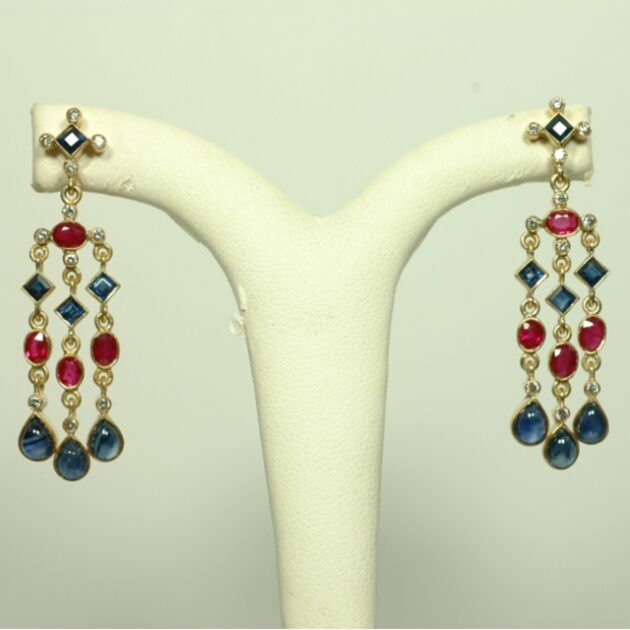 18Kt gold designer earrings.