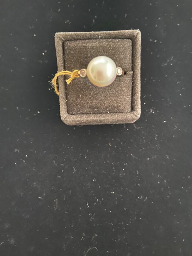 F8264D78-AE81-4CF0-A955-CDC7FDB52C71