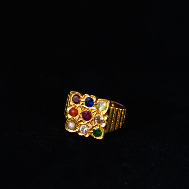 Navaratna Ring in 18k Gold