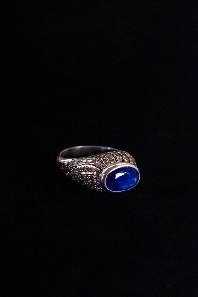 cabochon sapphire and diamond silver ring