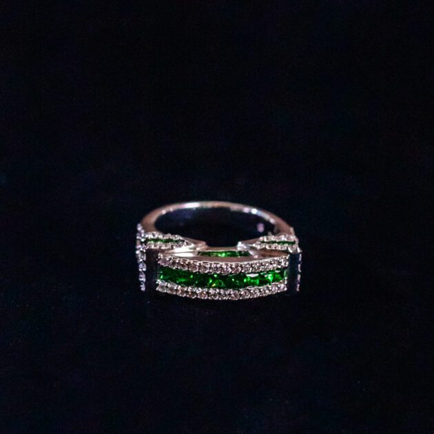 tsavorite and diamond silver ring