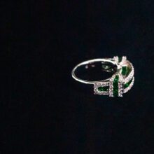 Designer Tsavorite and Diamond 18k White Gold Ring Designer Tsavorite and Diamond 18k White Gold Ring