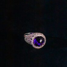 Diamond and 2.5-Carat Amethyst 18k White Gold Signet Ring