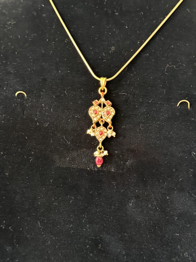 Kunden gem set Ruby Pendant Necklace